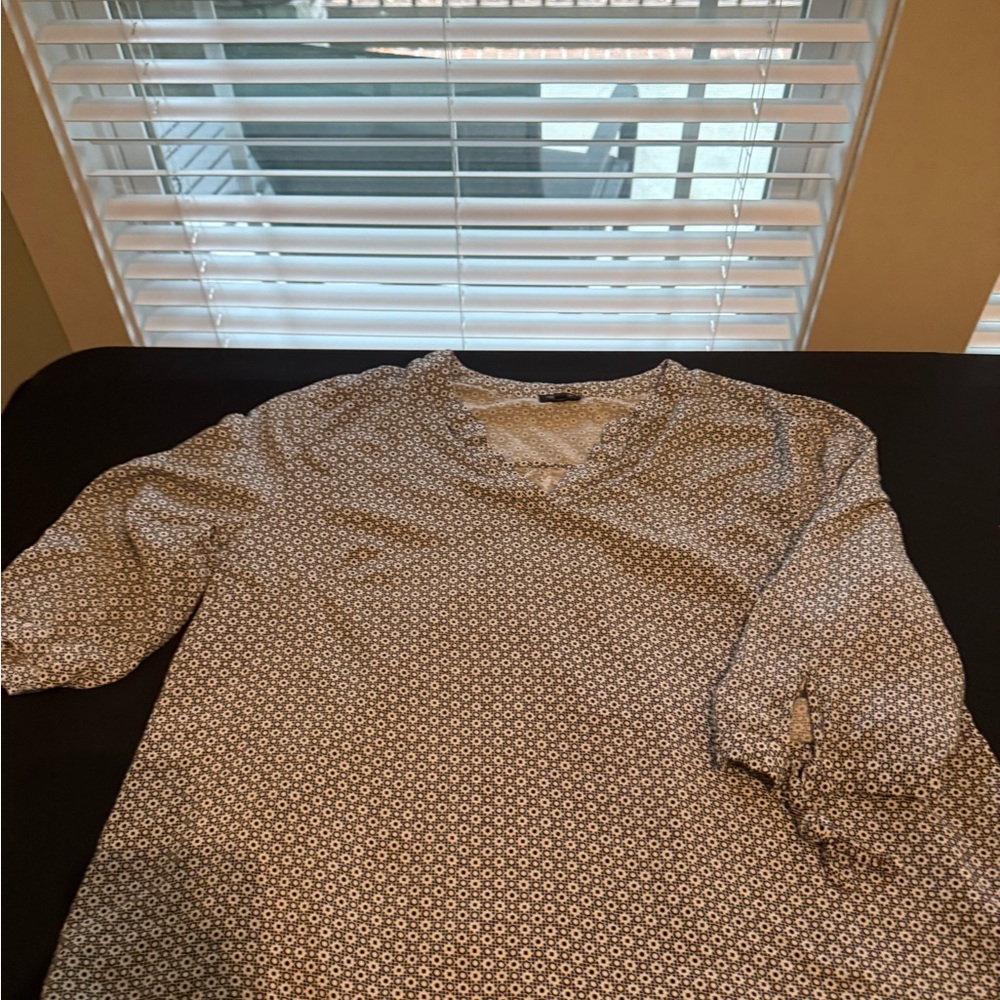 Women's Patterned Blouse - Gray